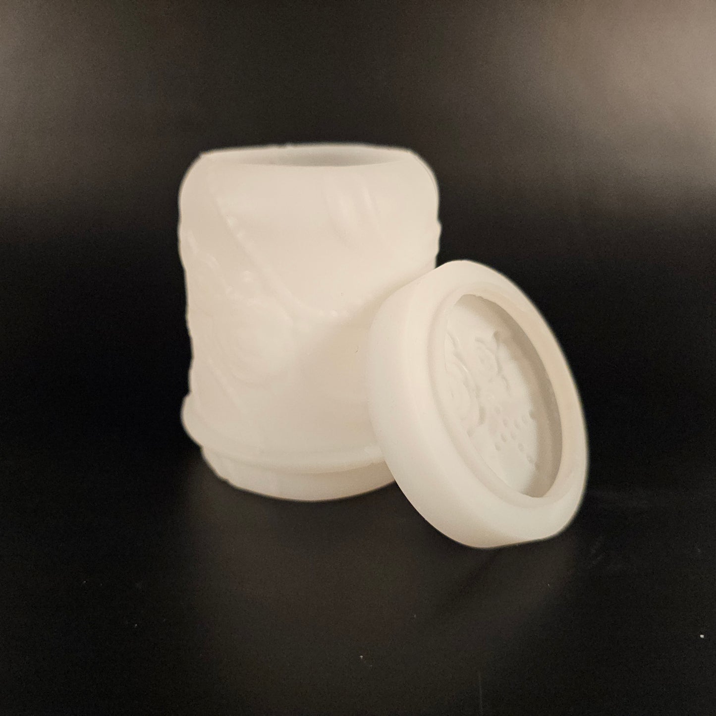 Silikonform: Dose mit Deckel "Rosenband"