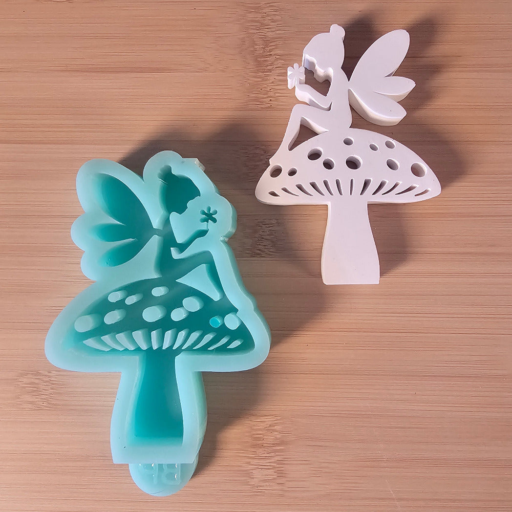 Silikonform: Elfe auf Pilz