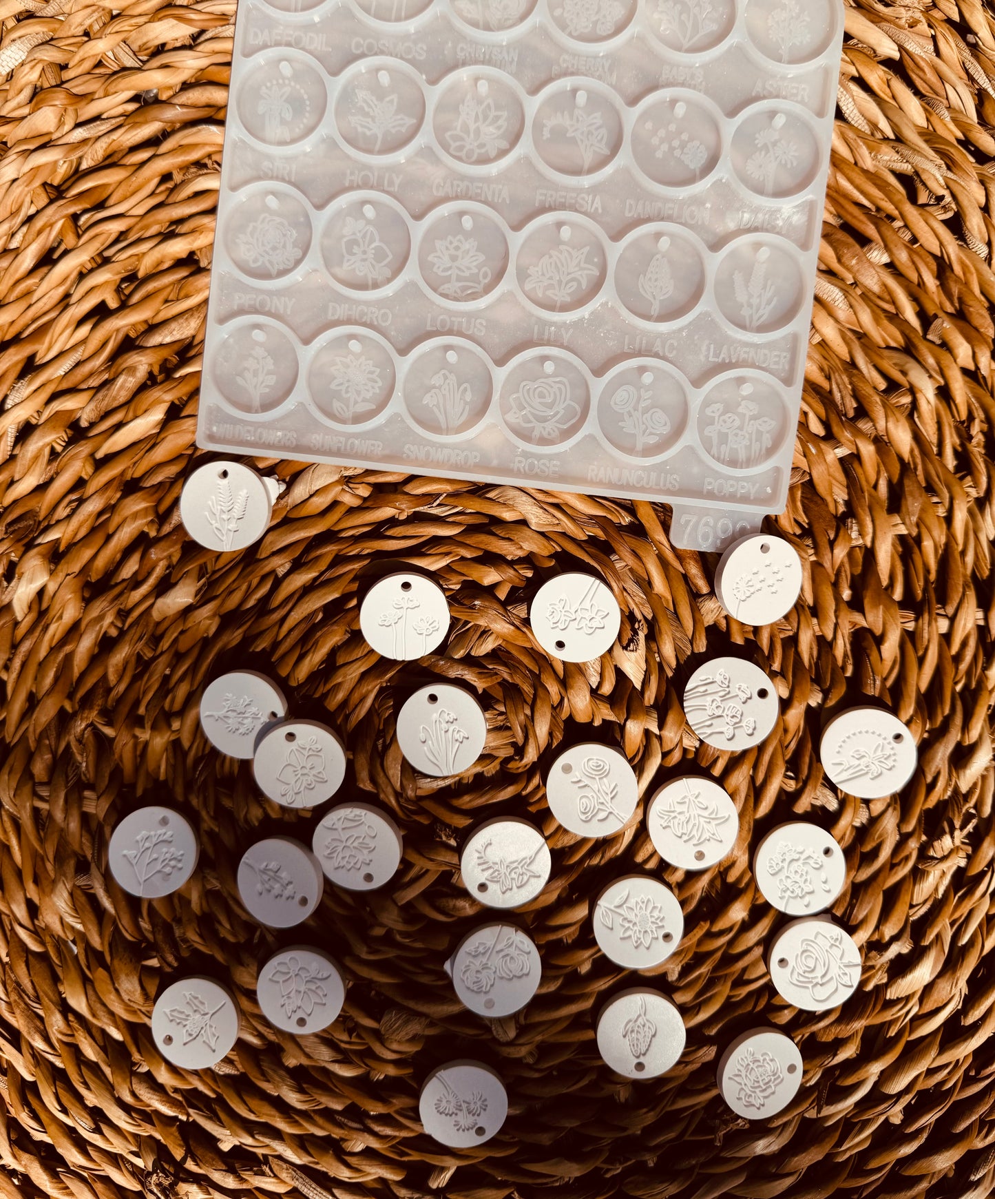 Silikonform Anhänger floral