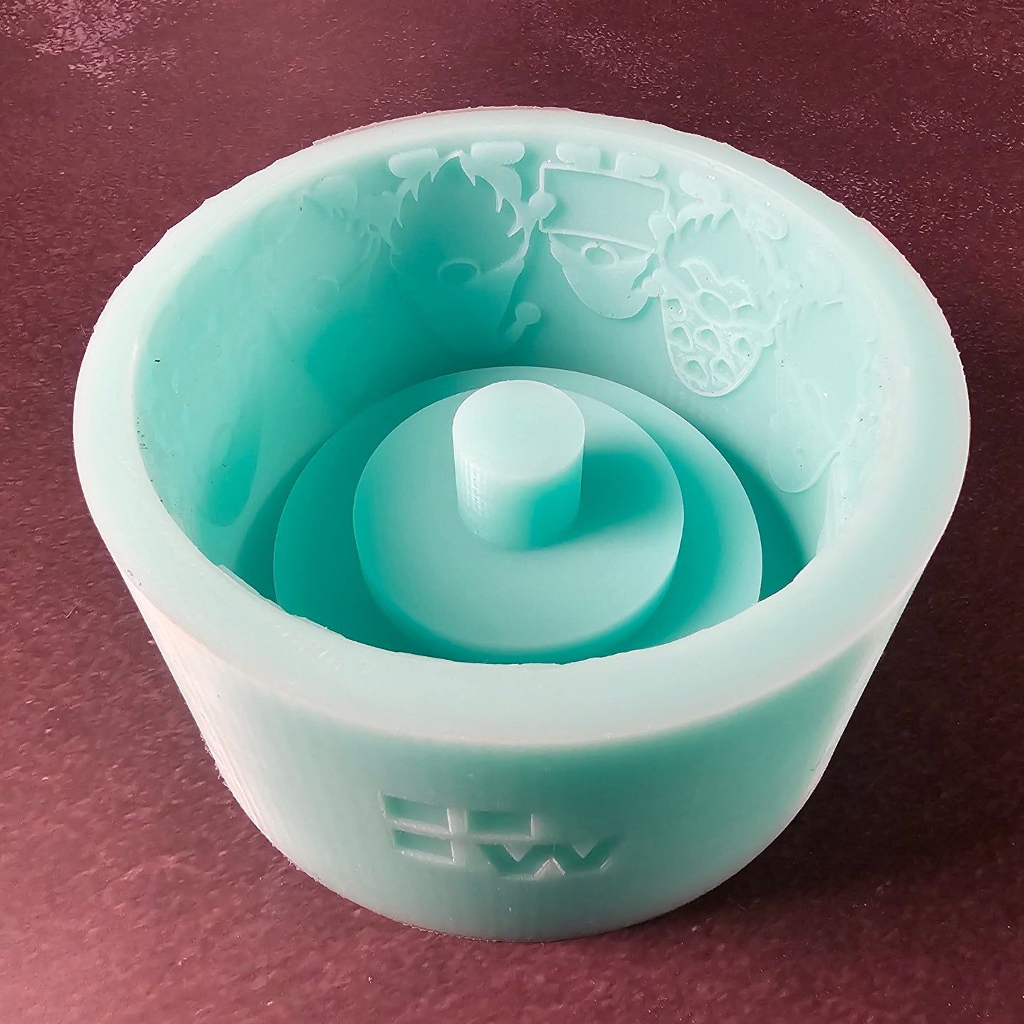 Silikonform: Windlichtsockel "Weihnachtswichtel"