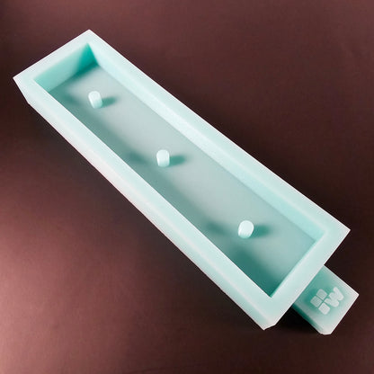 Silikonform: Sockel für Stecker