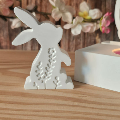 Silikonform: Zwei Hasen mit Blumendekor (2er-Set)