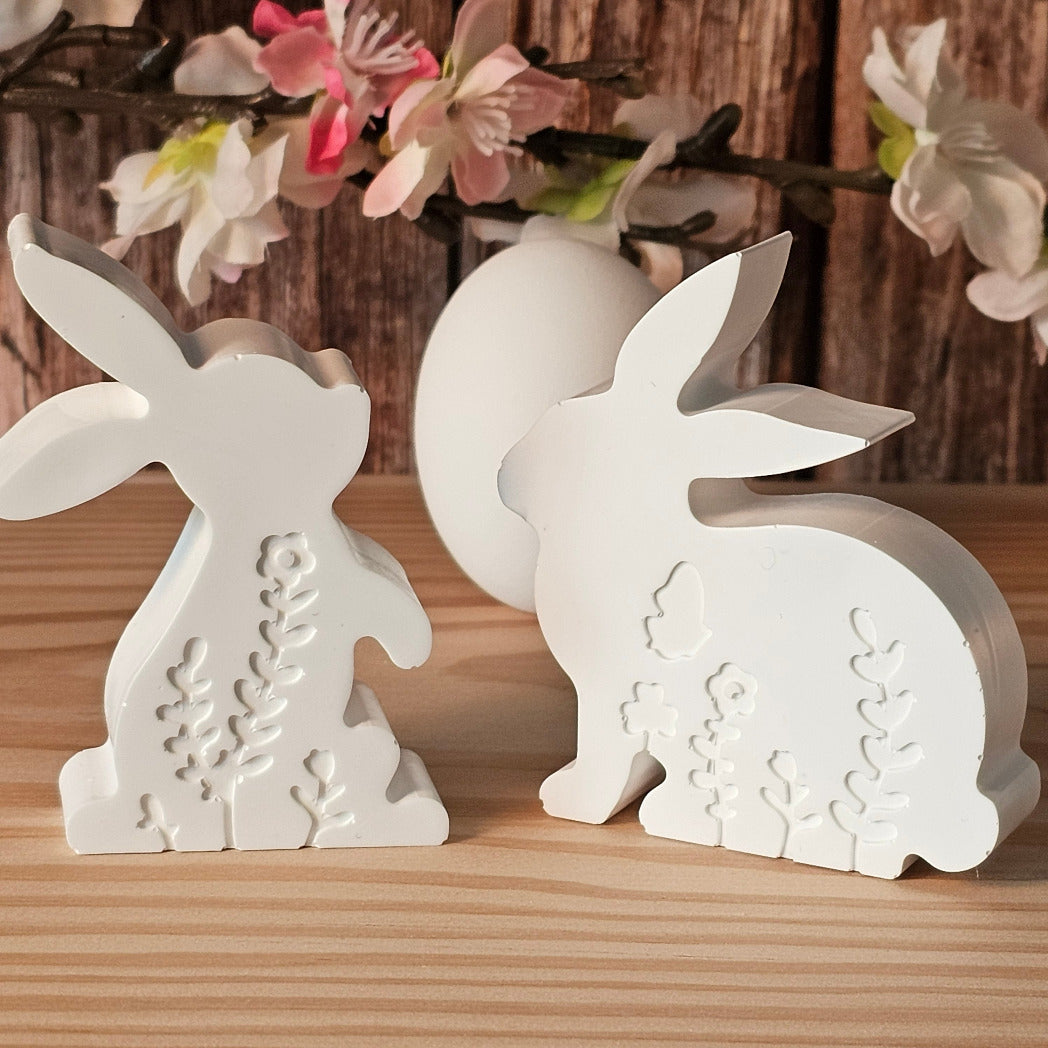 Silikonform: Zwei Hasen mit Blumendekor (2er-Set)