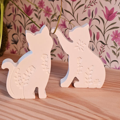 Silikonform: Zwei Katzen mit Blumendekor (2er-Set)