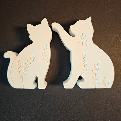 Silikonform: Zwei Katzen mit Blumendekor (2er-Set)
