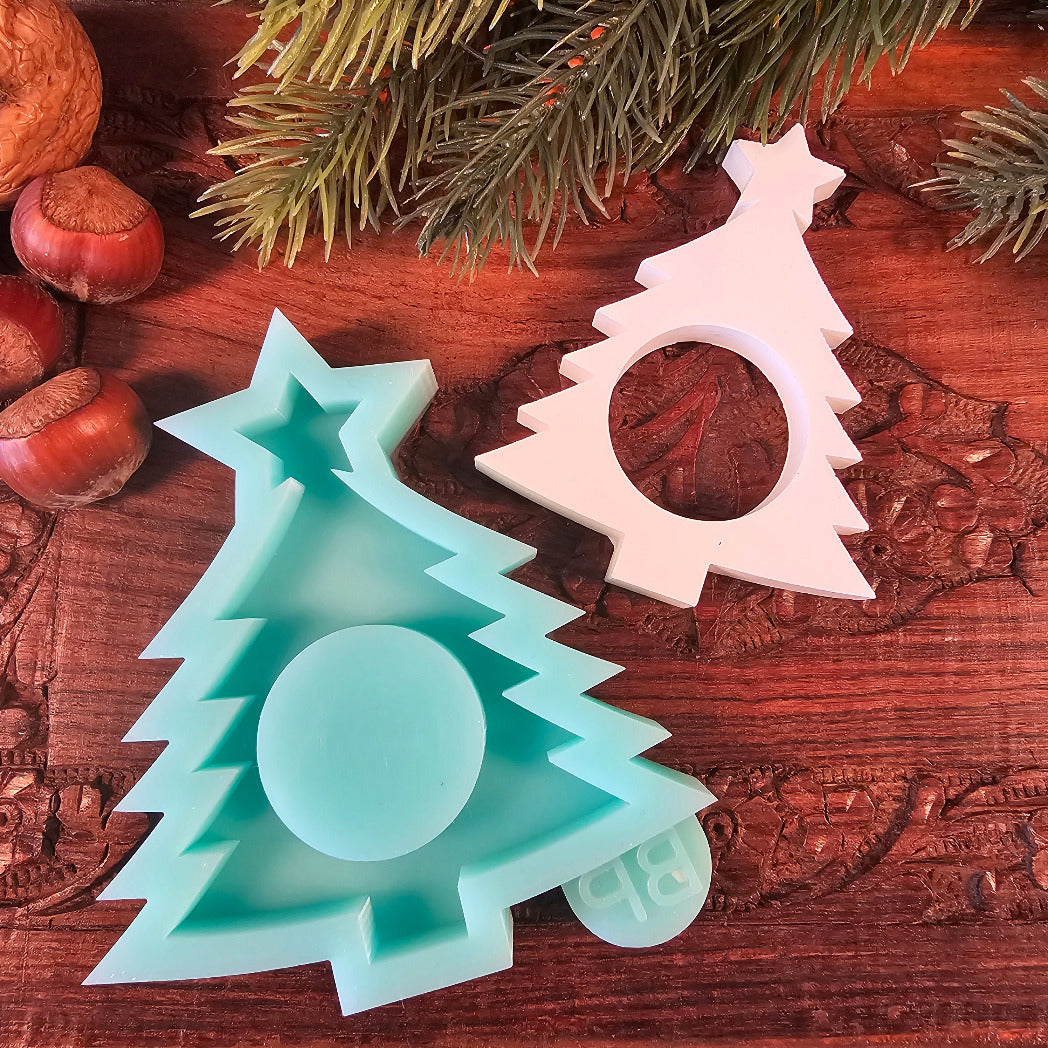 Silikonform: Tannenbaum für eine Schokokugel